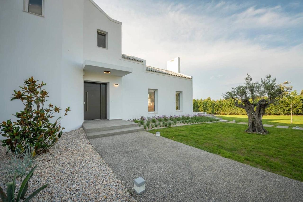 Melia With Heated Pool Villa
